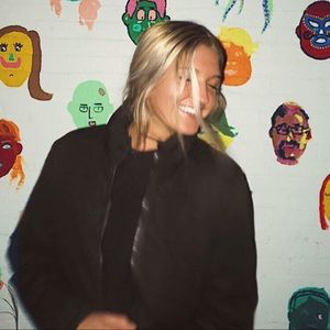 Meet your Posher, Sadie